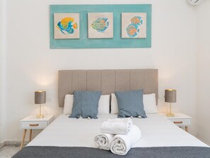 1 camera, ferro/asse da stiro, accesso a Internet, lenzuola