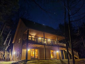 Panoramic-Ferienhütte, 1 King-Bett, Nichtraucher, Whirlpool | Terrasse/Patio