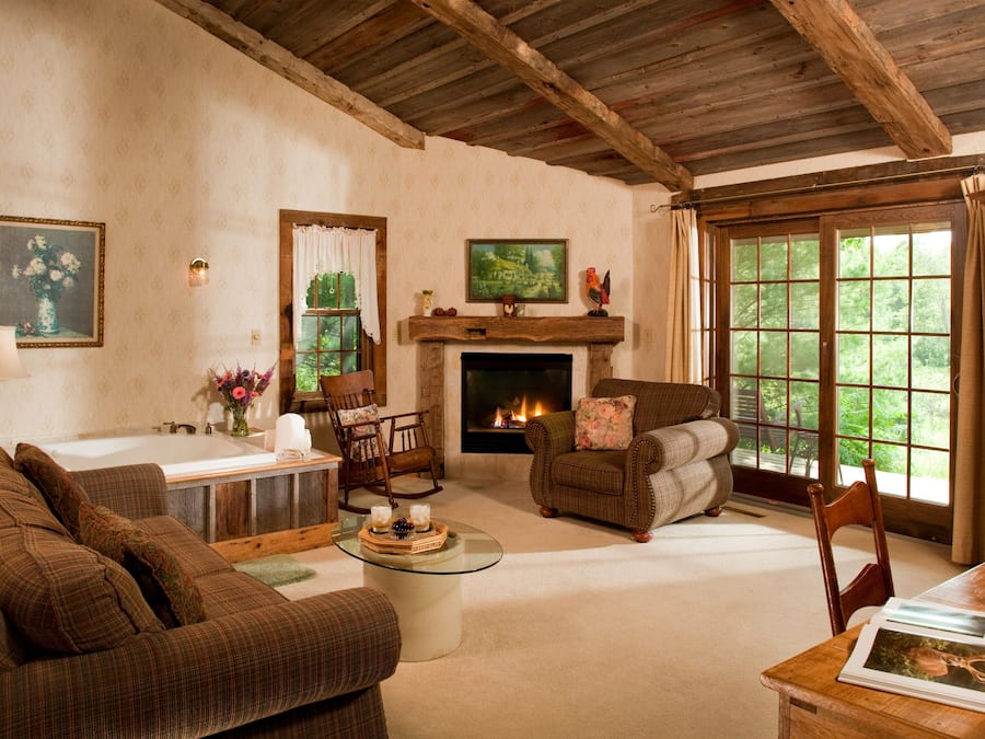 Egyptian cotton sheets, premium bedding, pillowtop beds