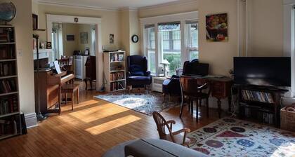 1910 Family Home near Lake Winnebago, available for EAA