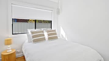 4 bedrooms, in-room safe, iron/ironing board, free WiFi