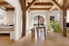 1 Schlafzimmer, Bügeleisen/Bügelbrett, kostenloses WLAN, Bettwäsche