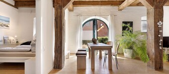 Apartamento 'Haus Förde Kanalpackhaus' con vistas al mar, terraza compartida y Wi-Fi