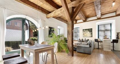 Ferienwohnung 'Haus Förde Kanalpackhaus' mit Meerblick, Gemeinschaftsterrasse und WLAN