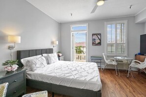 Iron/ironing board, free WiFi, bed sheets