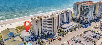 4BR Oceanfront Unit w/ Pool - The Seawatch at Sea House Villas