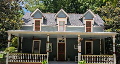 Downtown 66 Center Main House Free Park 3Bed+3Bath