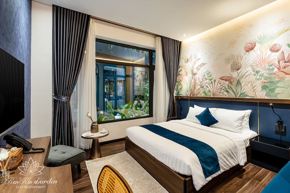 Ropa de cama de alta calidad, colchones con efecto memoria y minibar