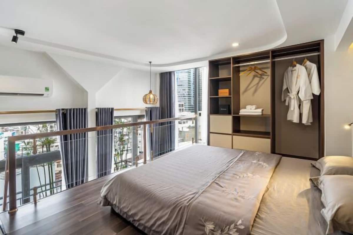 Luxe beddengoed, bedden met traagschuimmatras, een minibar