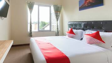 1 dormitori, espai de treball apte per a portàtils i wifi gratuïta