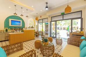 Lobby lounge - Solea Hotel Grand World Phu Quoc (Phu Quoc)