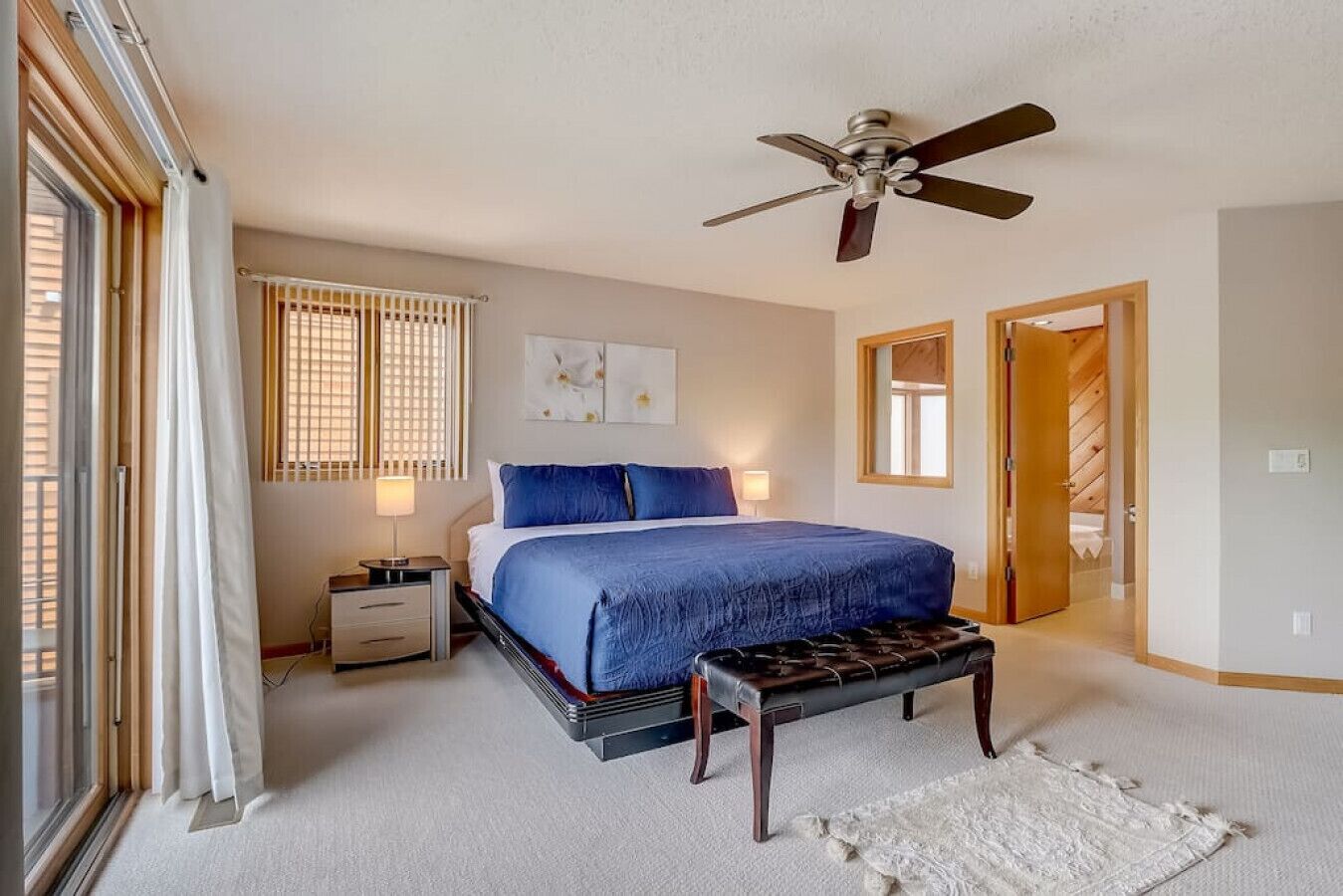 2 soverom, strykejern/-brett, wi-fi (inkludert) og sengetøy