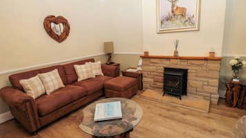 Cottage | Living area