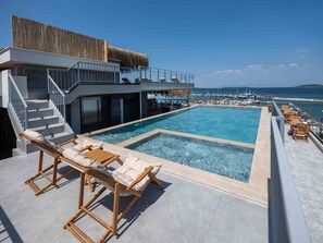 Seasonal outdoor pool - Ma-Si Urla Hotel (Urla)