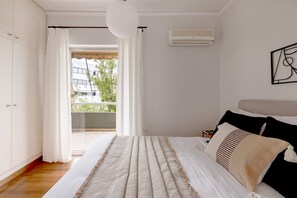 1 soverom, skrivebord, strykejern/-brett og wi-fi (inkludert)