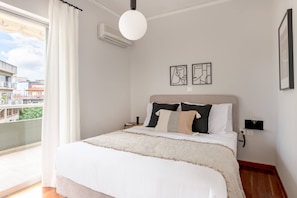 1 slaapkamer, een bureau, een strijkplank/strijkijzer, gratis wifi
