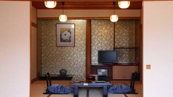 Basic Room | Free WiFi