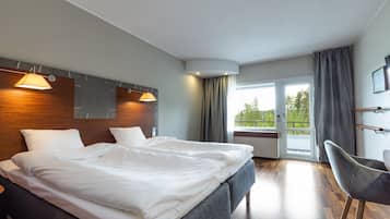 Escrivaninha, espaço de trabalho para notebook, Wi-Fi de cortesia