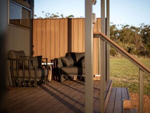 Terrace/patio - Michael the Tiny Cabin in Esperance (Esperance)