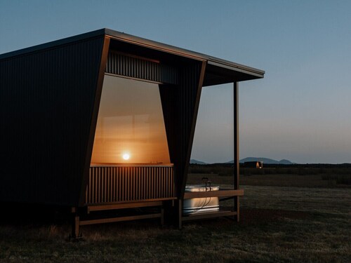 Peter the Tiny Cabin in Esperance