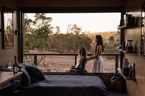 Jana the Tiny Cabin in Serpentine