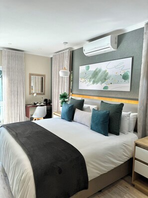 Kamar Superior | Meja kerja, setrika/meja setrika, Wi-Fi gratis, dan seprai linen