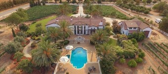 Spacious studio in Hollister