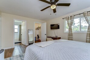 1 bedroom, desk, iron/ironing board, travel cot