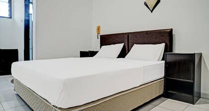 OYO 92324 Hotel Sinar Rejeki