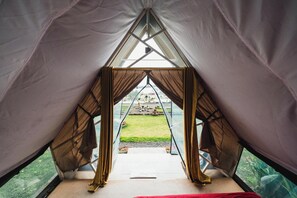 Standard Room | Free WiFi, bed sheets