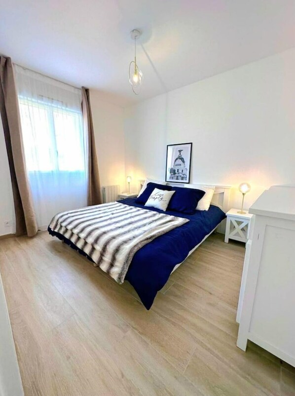 1 bedroom, desk, iron/ironing board, travel cot