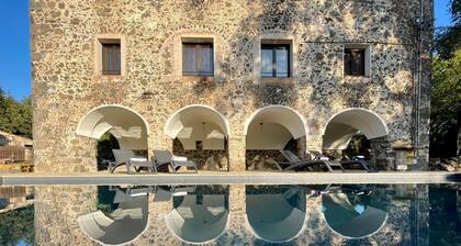 Tranquil countryside property, with private swimming pool and terrace with views