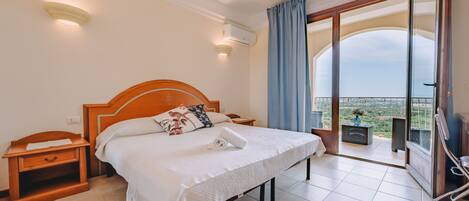 1 bedroom, free WiFi, bed sheets, wheelchair access