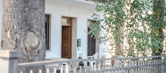 Vacation Home "Casa Belvedere" with Private Garden, Private Pool & Wi-Fi