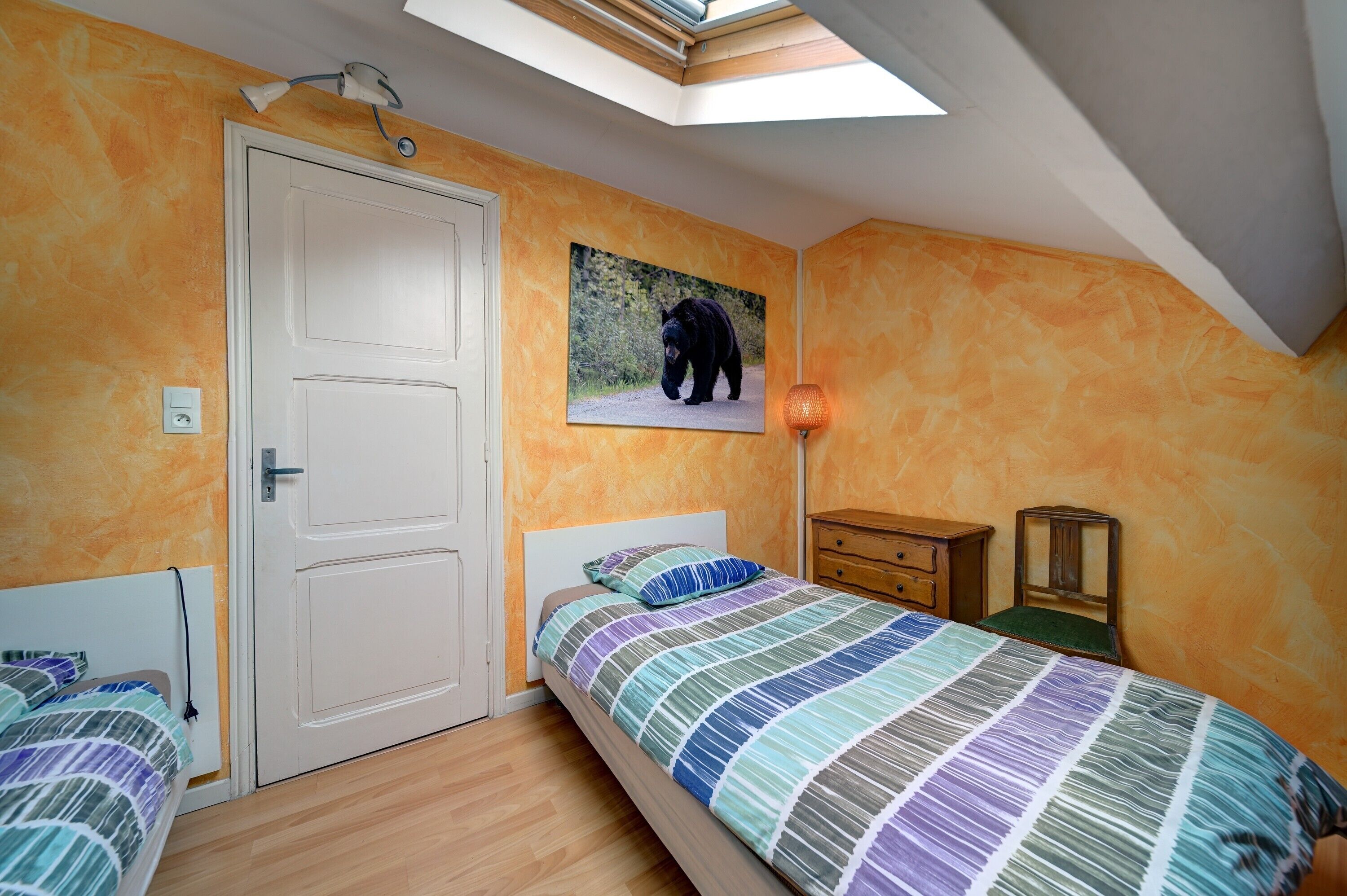 4 chambres, fer et planche à repasser, Wi-Fi gratuit, draps fournis