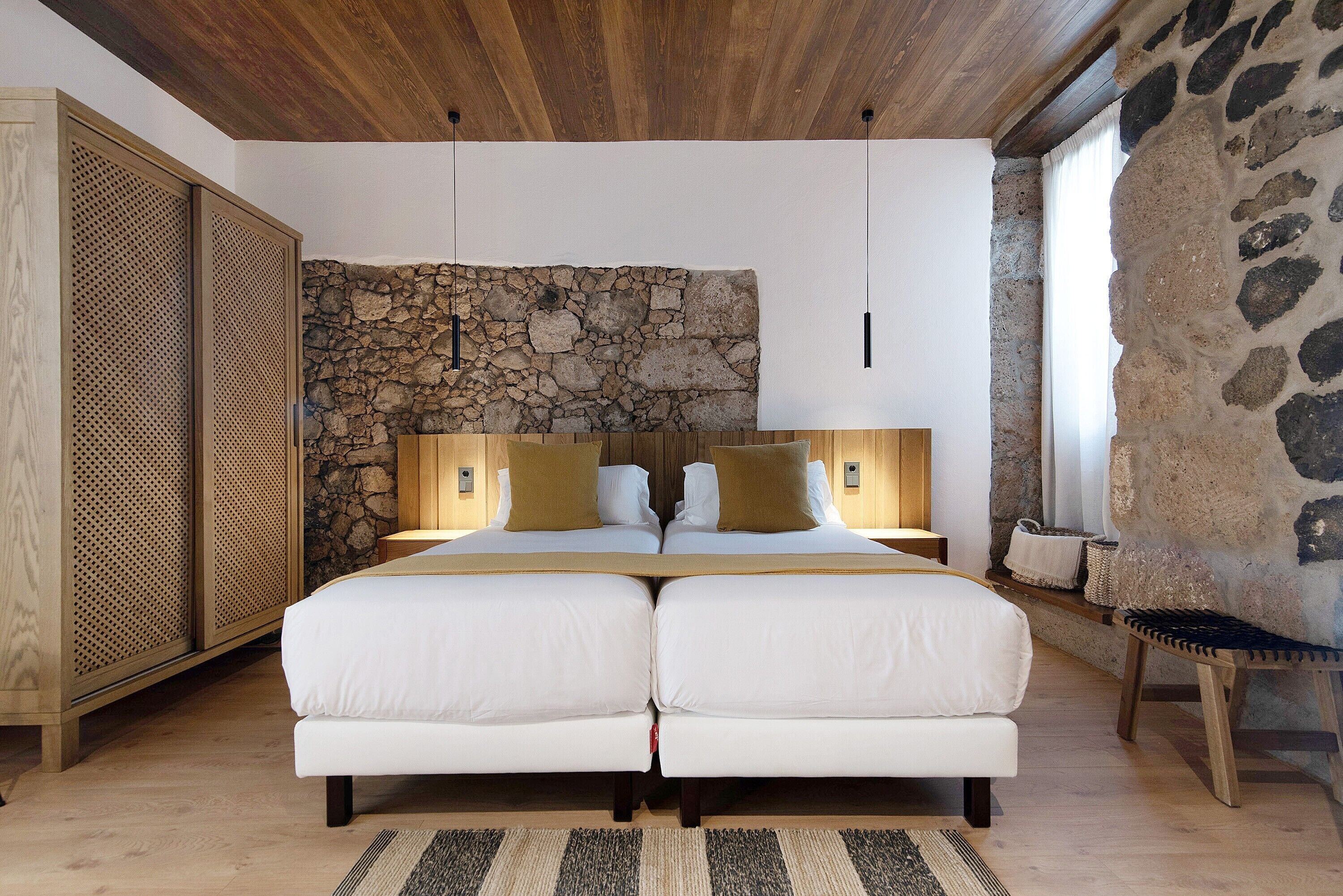 1 slaapkamer, een strijkplank/strijkijzer, gratis wifi, beddengoed