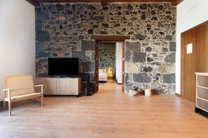 Interior - Holiday Home 'Cala - Finca La Suerte Grande' with Mountain View, Private Terrace & Wi-Fi (Telde)