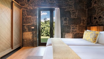 1 slaapkamer, een strijkplank/strijkijzer, gratis wifi, beddengoed