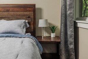 3 bedrooms, iron/ironing board, travel cot, WiFi