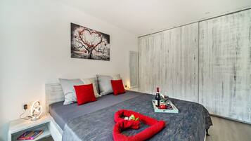 1 makuuhuone, silitysrauta/-lauta, ilmainen Wi-Fi, vuodevaatteet