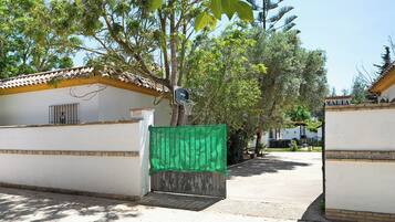 Enceinte de lâhĂ©bergement