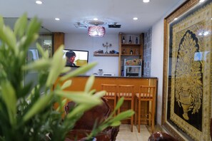 Lobby - B Hotel (Hanoi)