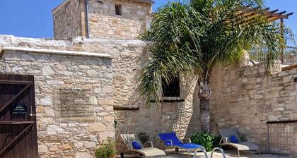 Athena's Pool Oasis