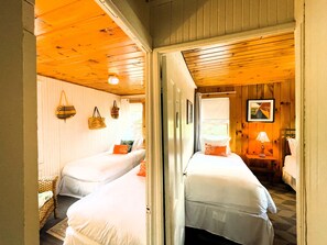 4 Schlafzimmer, Reisekinderbett, kostenloses WLAN, Bettwäsche