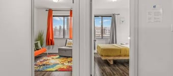 Urban Chic Apartments Near Center City