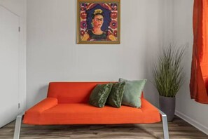 Design Apartment | 1 bedroom, premium bedding, memory foam beds, bed sheets - Urban Chic Apartments Near Center City (Philadelphia)