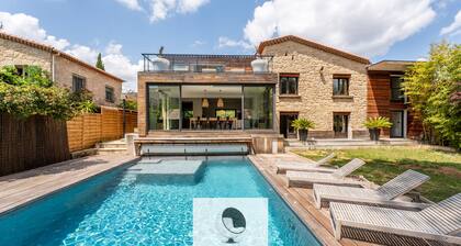 Location Ă la semaine d'une superbe villa de charme sur Montpellier avec piscine
