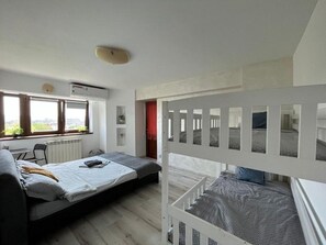 2 Schlafzimmer, Bügeleisen/Bügelbrett, WLAN, Bettwäsche