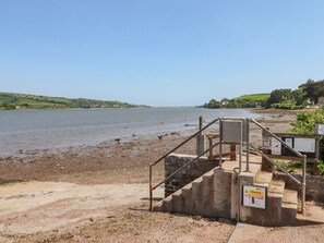 Cottage | Beach/ocean view - Coombe Valley Shepherd's Hut (Newton Abbot)