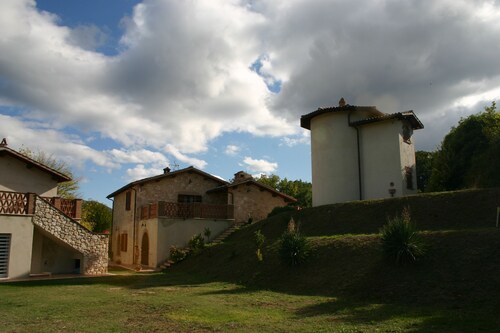 Cozy mini apartments in a country house in a family atmosphere